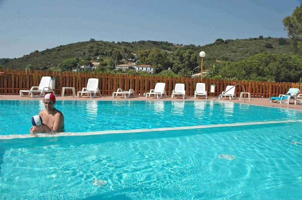 Camping Europa 2 Otel Capoliveri  Dış mekan fotoğraf